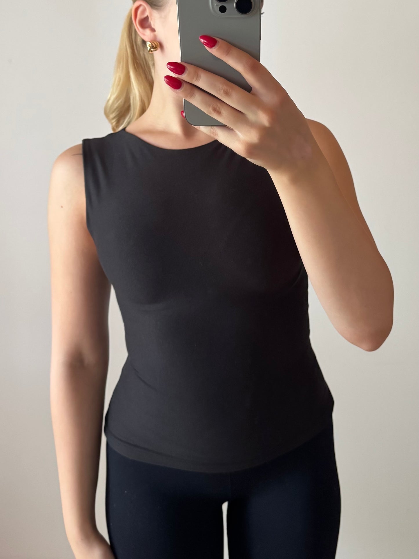 Shaping top