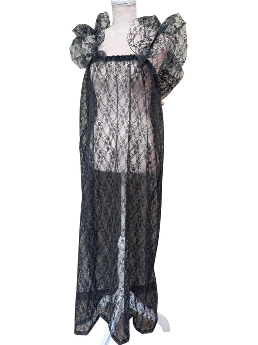 MIST- lace dress