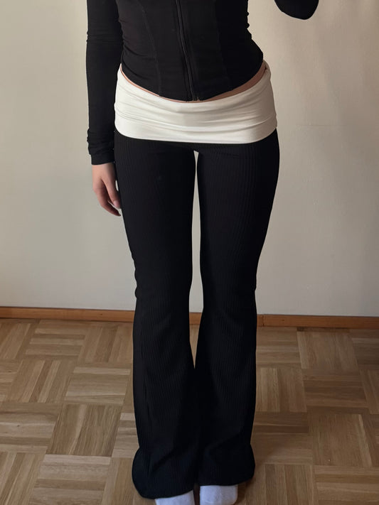 Ribbed Flare pants
