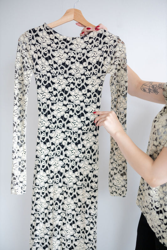 LACE dress